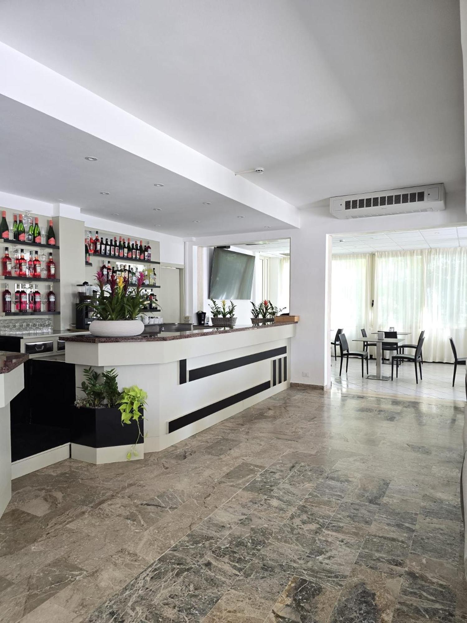 Hotel Helios Beach 밀라노마리티마 외부 사진