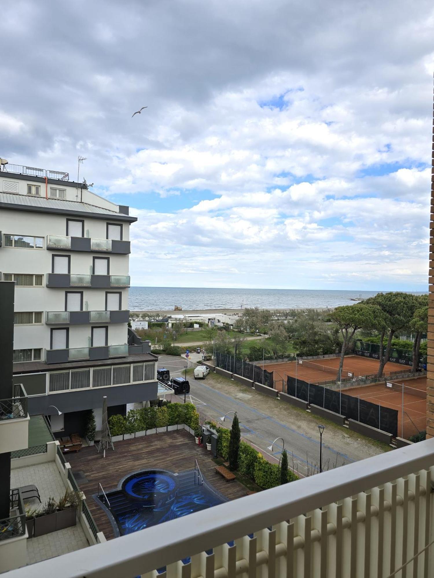 Hotel Helios Beach 밀라노마리티마 외부 사진